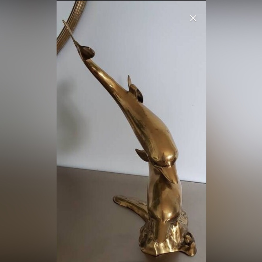 Large VTG Brass Swimming Dolphin Sculpture on footed mount -Great condition! - Picture 9 of 12